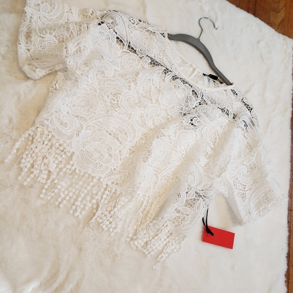 Lace top - Picture 2 of 2